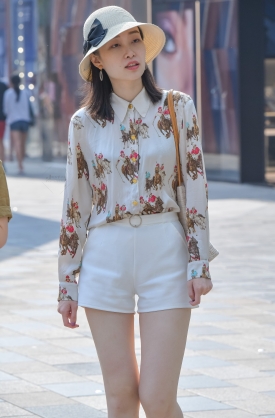 ���߸���ɫ�ȿ�����������ŵĵ���Ƥʱ�й���