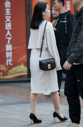 ���Ĳ����ֻ�ڸ߸���˿��M��S��